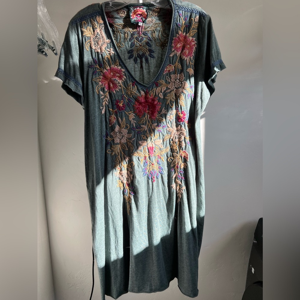 Designated Green Embroidered T-Shirt Dress
Size XL